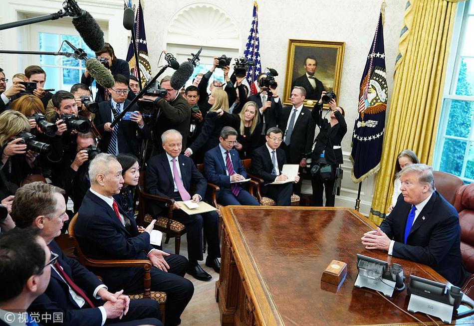 邦达亚洲:疲软经;济数据重燃降息预期 美元指数承压下行