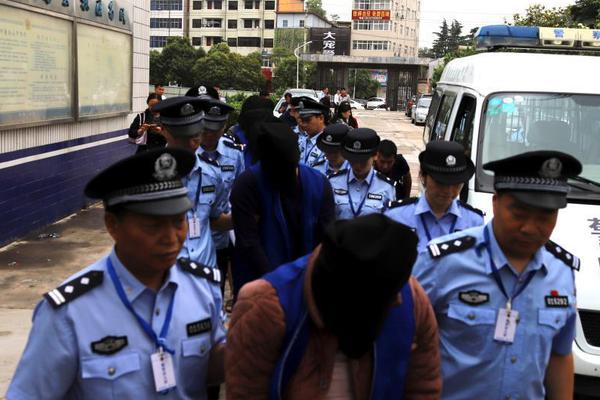 威帝股份;：<8>月18日将召开2025年第三次临时股东大会