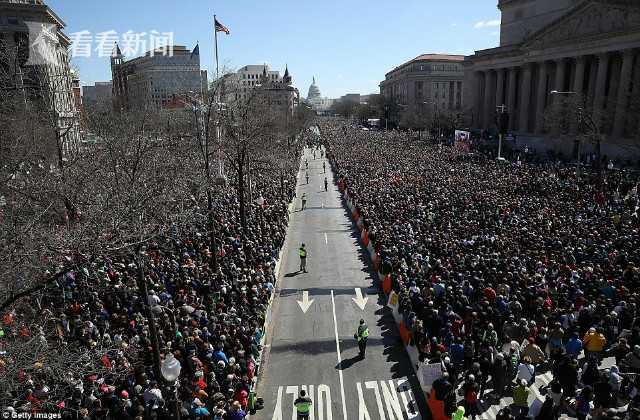 京,东政{企}业务以数智供应链推动 ai 普惠，加速“ai ”行动落地